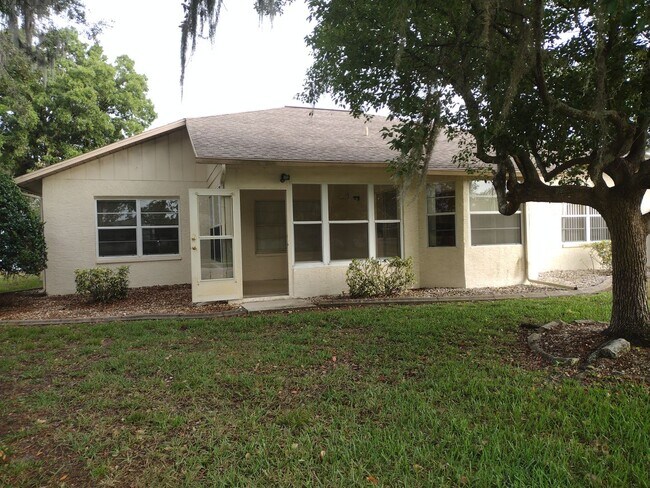 Building Photo - 2 bedroom 2 bathroom Large House for rent ...