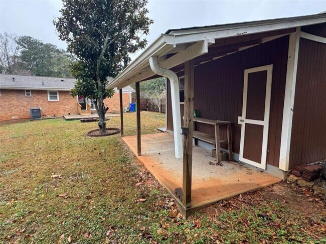 Building Photo - 837 Parkstone Dr