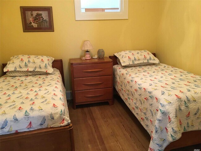 Building Photo - 107 Bungalow Ln