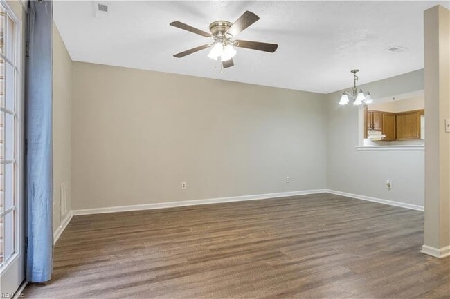 Building Photo - 1628 Angel Ct
