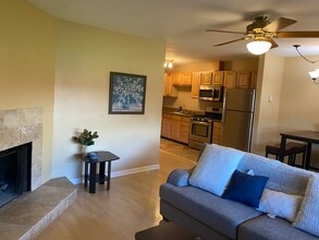 Building Photo - 5917 Prosperity Dr