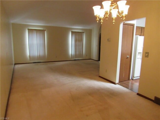 Building Photo - 26929 Heatherwood Cir