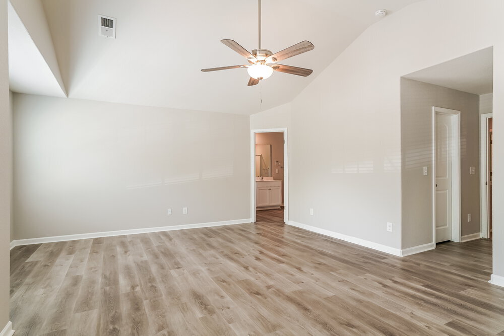 Building Photo - 301 Rustling Way