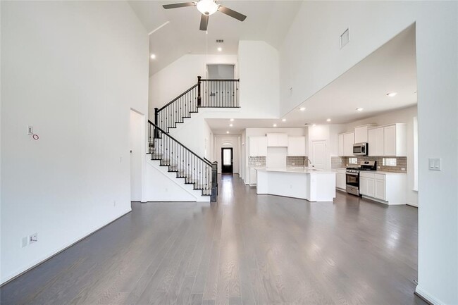 Building Photo - 220 Berean Ln