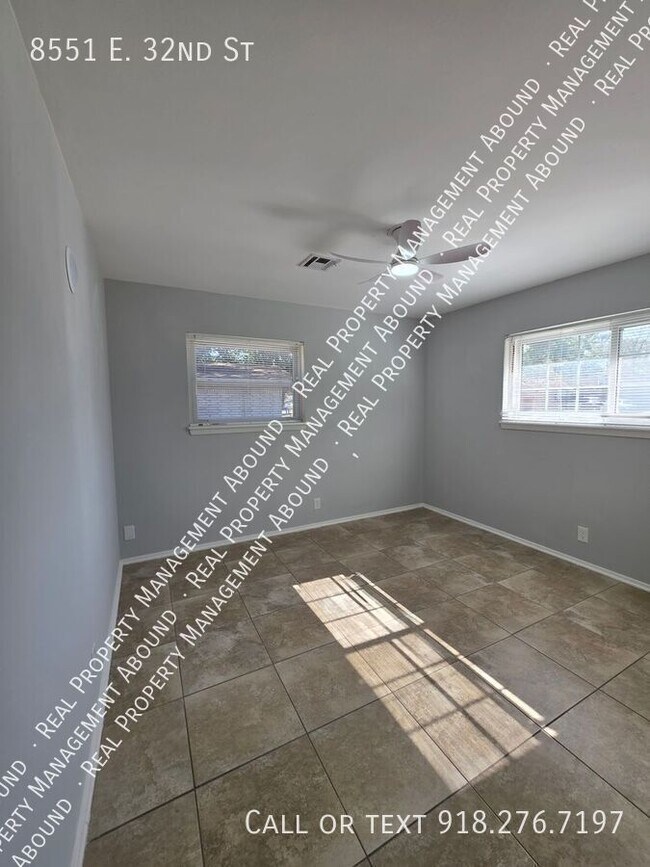 Building Photo - 8551 E 32nd St