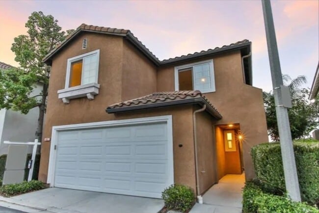 Building Photo - 813 Caminito Nogales