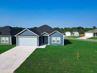 Building Photo - Cozy 3 bed, 2 bath close to Choctaw Casino