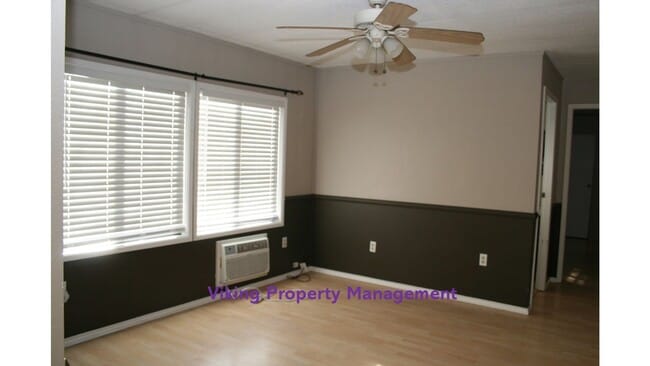 Building Photo - 687 NW Apollo