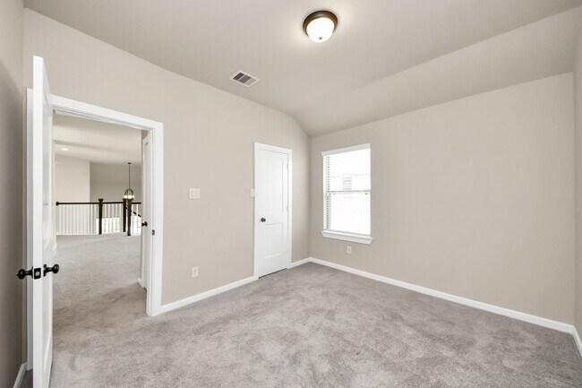 Building Photo - 7006 Winterberry Gln Ln