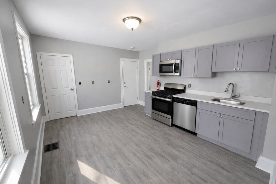 Building Photo - 74 Mattapan St