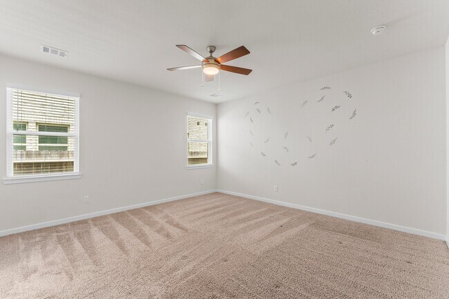 Building Photo - 3850 Chapman Bluff Dr