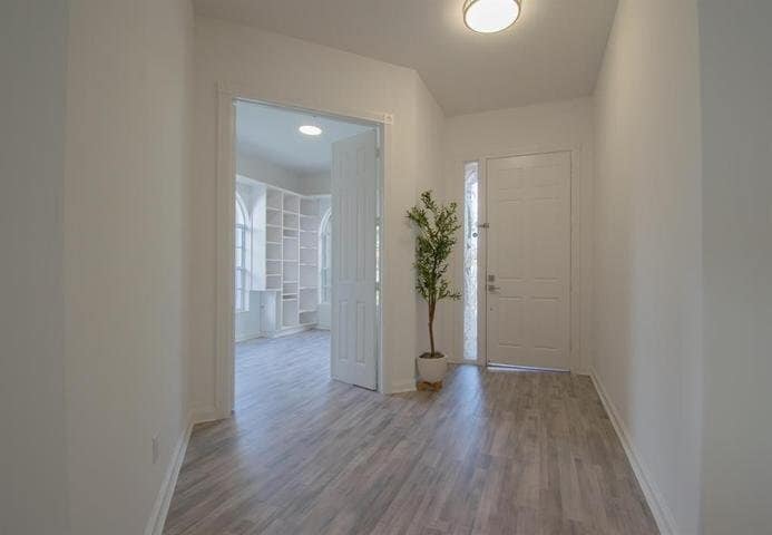 Building Photo - 7046 Fish Creek Ln