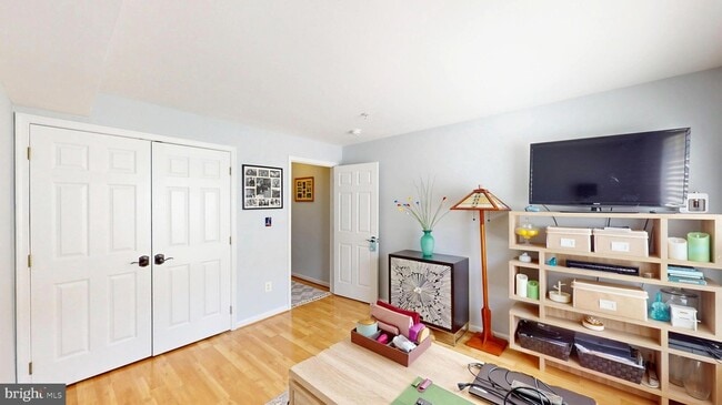 Building Photo - 42252 Black Rock Terrace