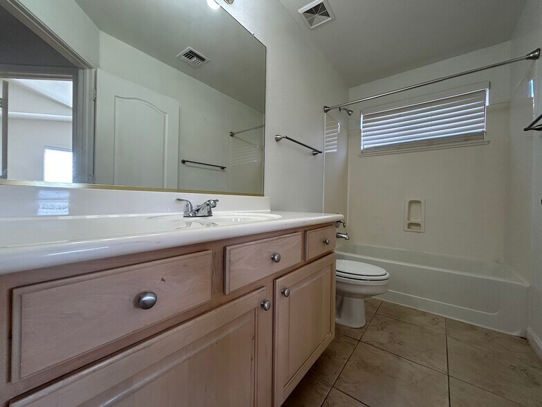 Building Photo - 27709 N 23rd Dr