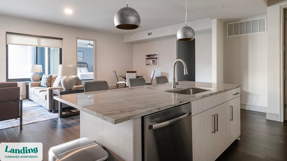 Building Photo - 1414 Wood Hollow Dr