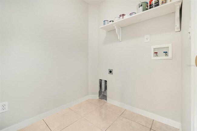 Building Photo - 1610 Song Sparrow Ct