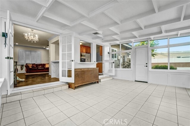 Building Photo - 2354 Snowden Ave