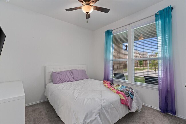 Building Photo - 3600 Carinaro Lp