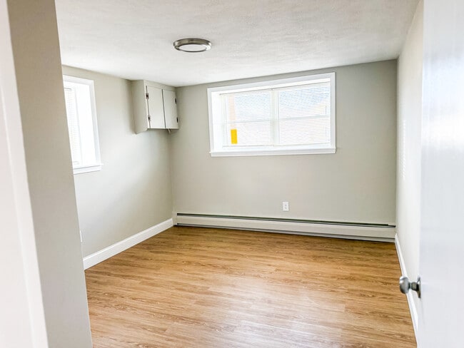 Building Photo - 55 Seagirt Ave