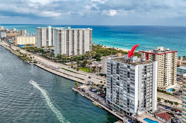 Building Photo - 1400 S Ocean Dr