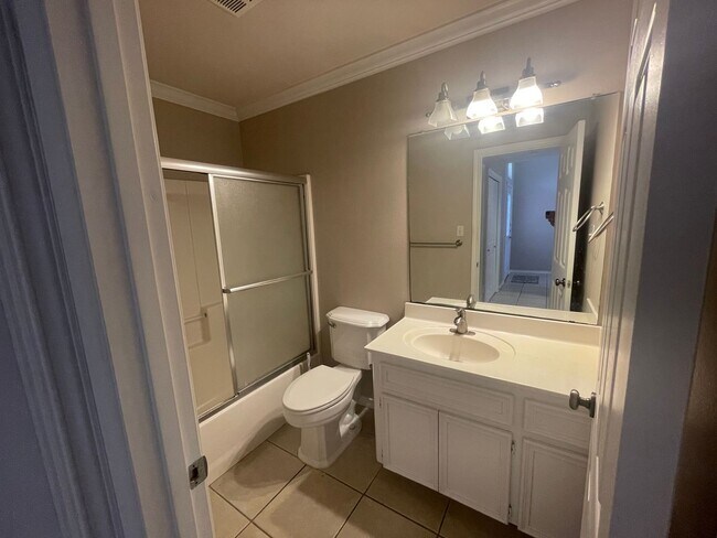Building Photo - Waterfront Living in Corpus Christi – 3 Be...