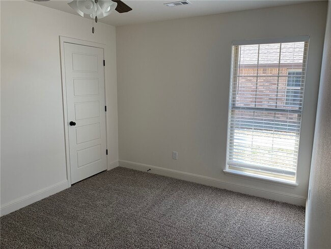 Building Photo - 740 Arkansas Black