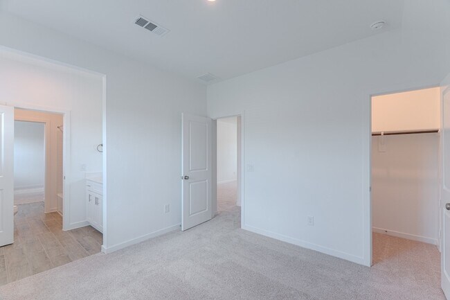 Building Photo - 14606 Daffodil Plains Ln