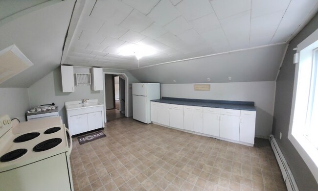 Building Photo - 37 County Rd