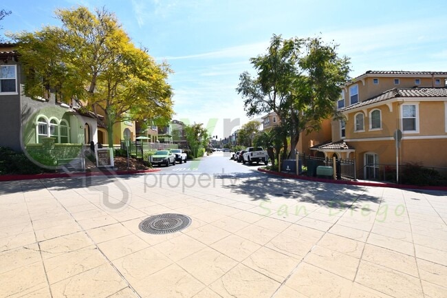 Building Photo - Townhouse in the heart of San Elijo Hills |  San Marcos
