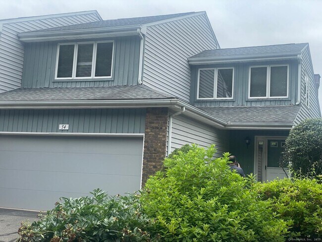 Building Photo - 54 Ivy Ln