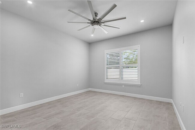 Building Photo - 3420 Pilot Cir