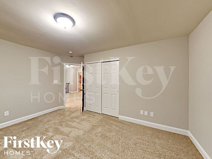 Building Photo - 12812 Cumberland Cove Dr