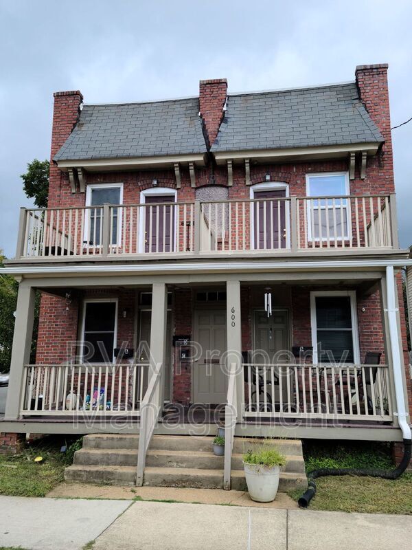 Building Photo - 600 N 32nd St