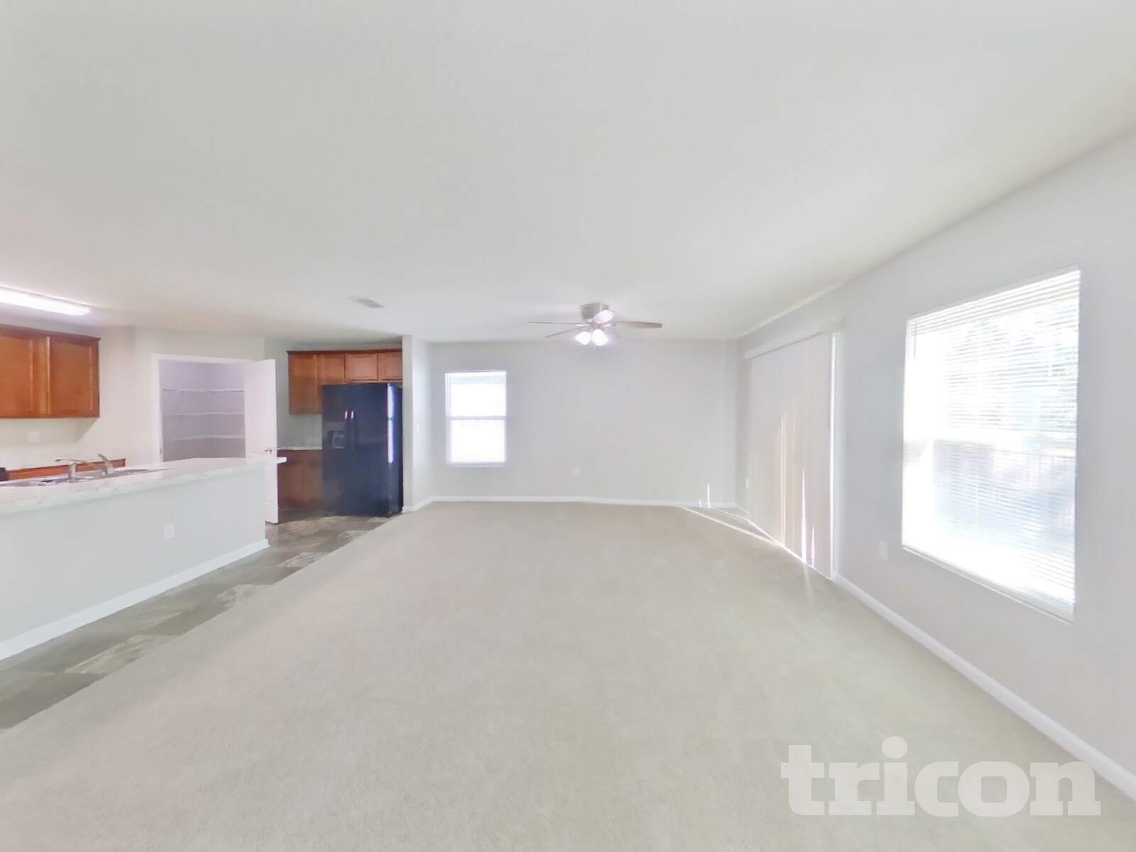 Building Photo - 1987 April Oaks Dr