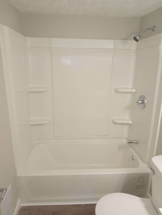 Building Photo - 1222 Broadway