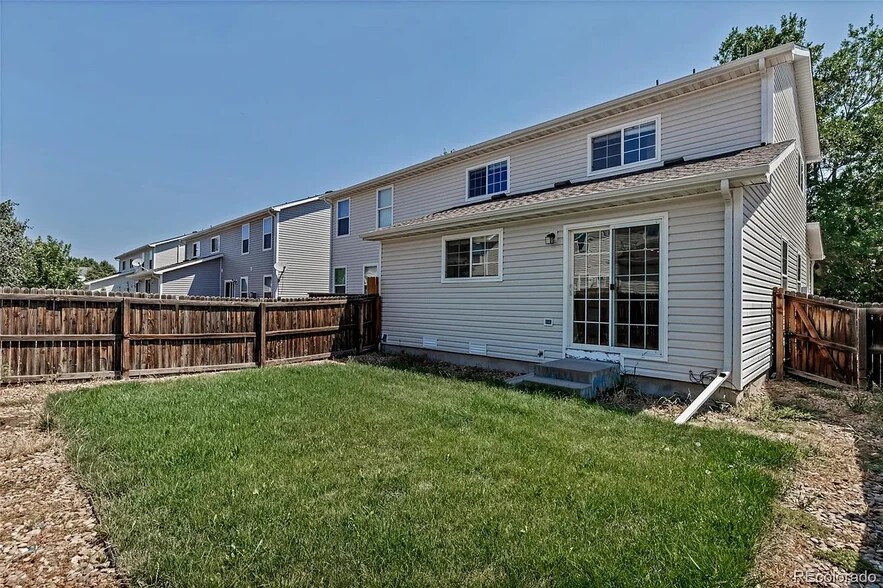 Building Photo - 7951 S Kittredge Way