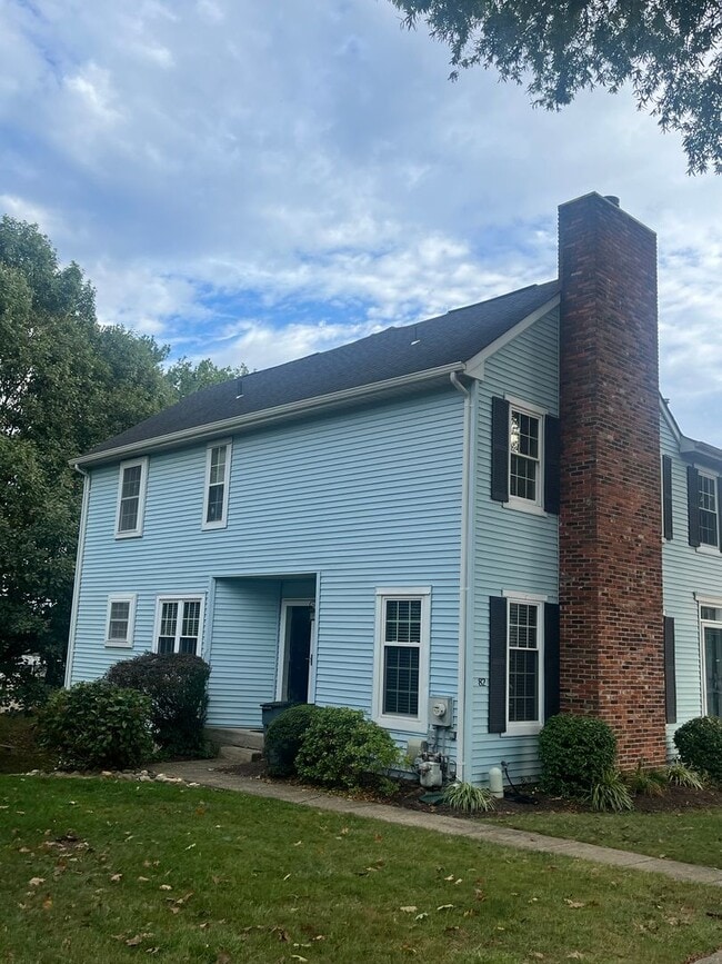 Building Photo - 82 Liberty Dr
