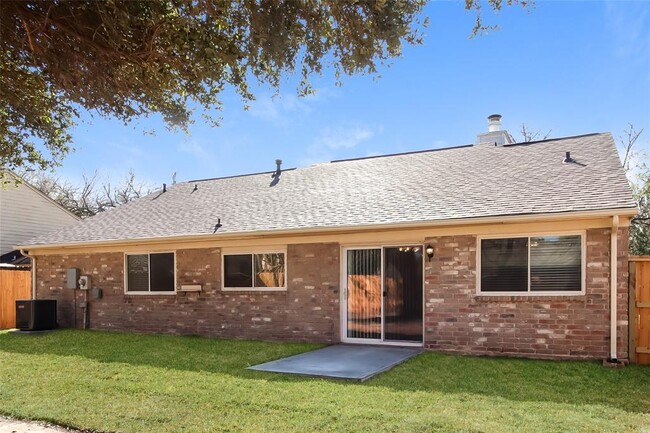 Building Photo - 12210 Flaxen Dr