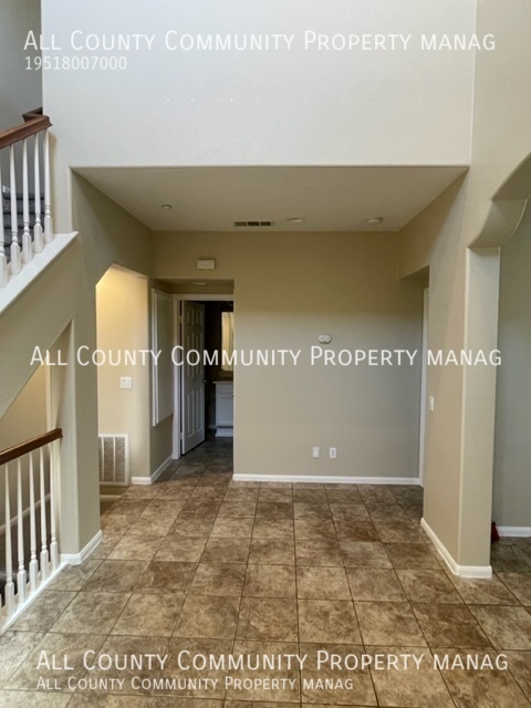 Building Photo - 2 Bedroom 2 Bathroom + Office Condo for Re...