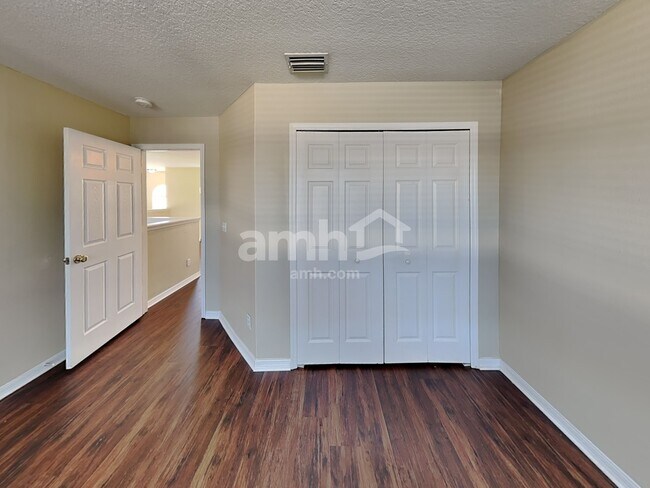 Building Photo - 6101 41st St E