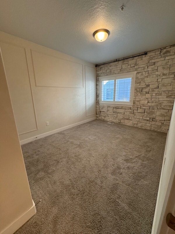 Building Photo - 1558 N 160 W