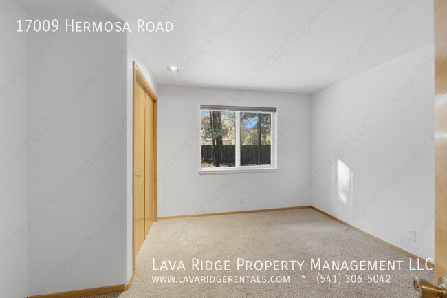 Building Photo - 17009 Hermosa Rd