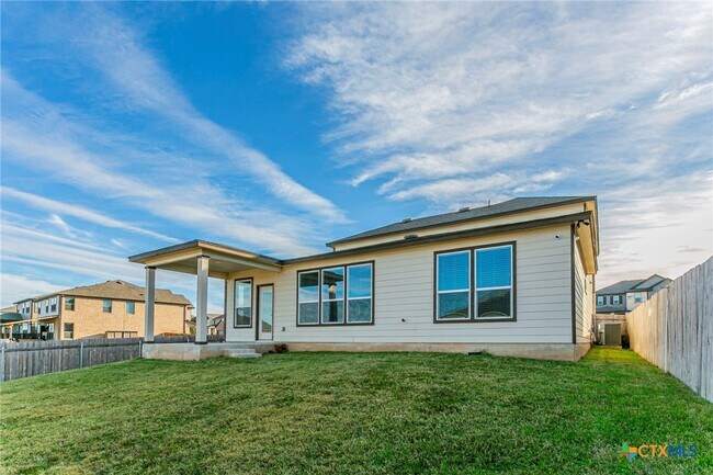 Building Photo - 1304 Long Crk Ln