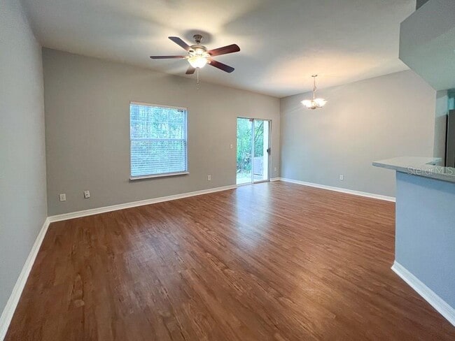 Building Photo - 5048 NW 1st Pl