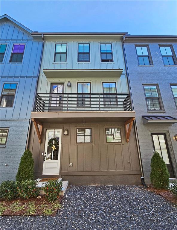 Building Photo - 151 Chestnut Cir