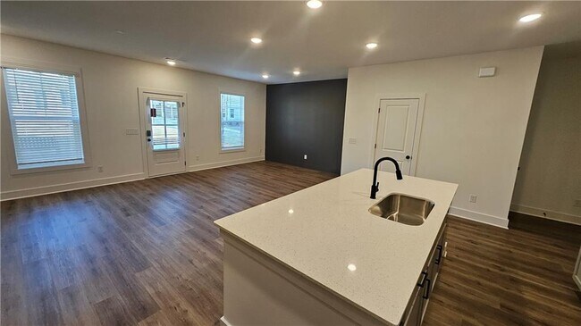 Building Photo - 3989 Cyrus Crest Cir NW