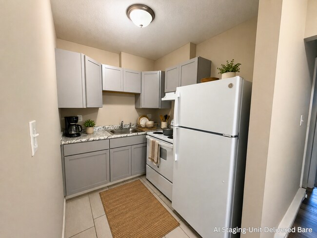 Building Photo - LIMITED TIME SUMMER OFFER! FREE RENT FOR YOUR FIRST MONTH! 1 Bedroom Apartment unit in Anderson A...