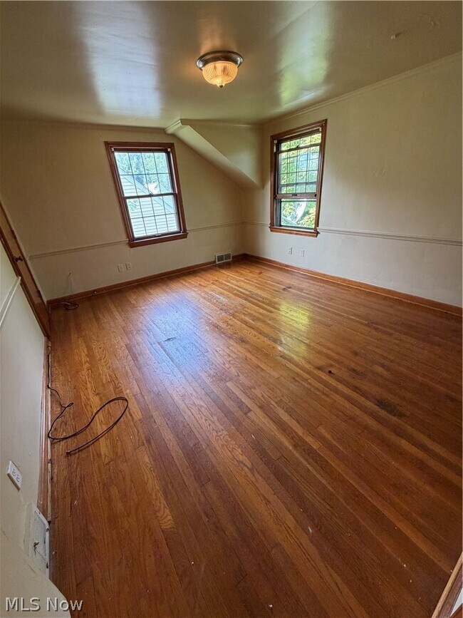 Building Photo - 480 Francisca Ave