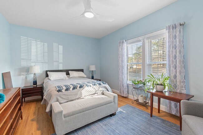 Building Photo - Amazing home in sought-after Winding River Plantation