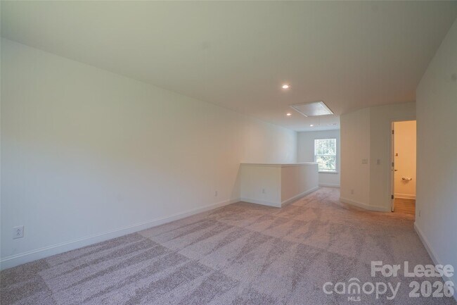 Building Photo - 11224 Smokethorn Dr NW